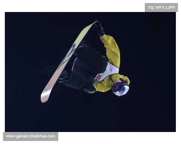 国际雪联单板滑雪大跳台世界杯葛春宇赵英旭晋级决赛 国际雪联单板滑雪大跳台世界杯葛春宇赵英旭晋级决赛